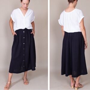 Xirena 100% Organic Cotton Gauze Navy Tegan Skirt with Pockets Size M